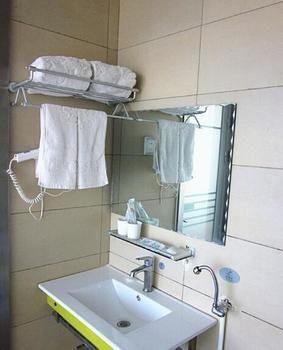 Liaocheng Shuangdie Business Hotel מראה חיצוני תמונה